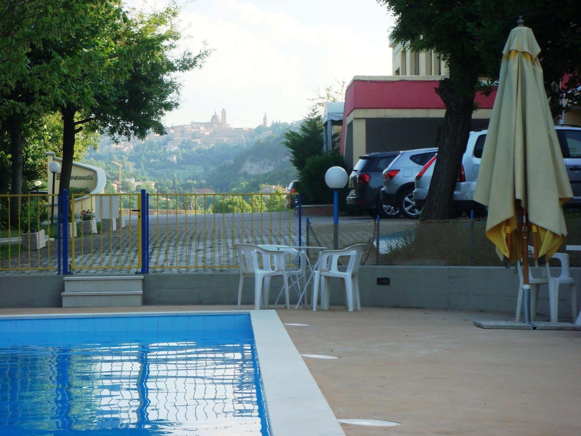 Hotel La Meridiana Urbino Exterior photo